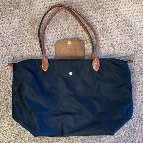 Longchamp Le Pillage Tote! 🖤 - Picture 1 of 6